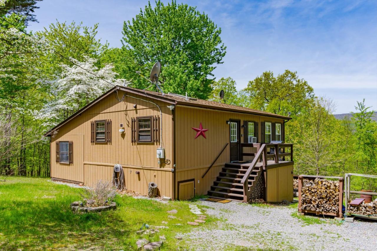 River Access Cabin With Hot Tub, Fire Pit, & Wifi! Morton Grove المظهر الخارجي الصورة